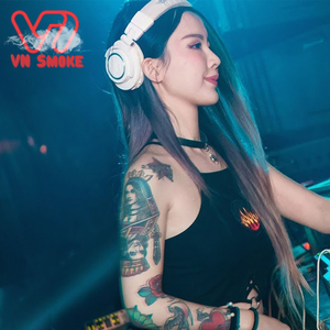 偷拍老头老太太性爱
