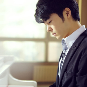 偷拍老头老太太性爱
